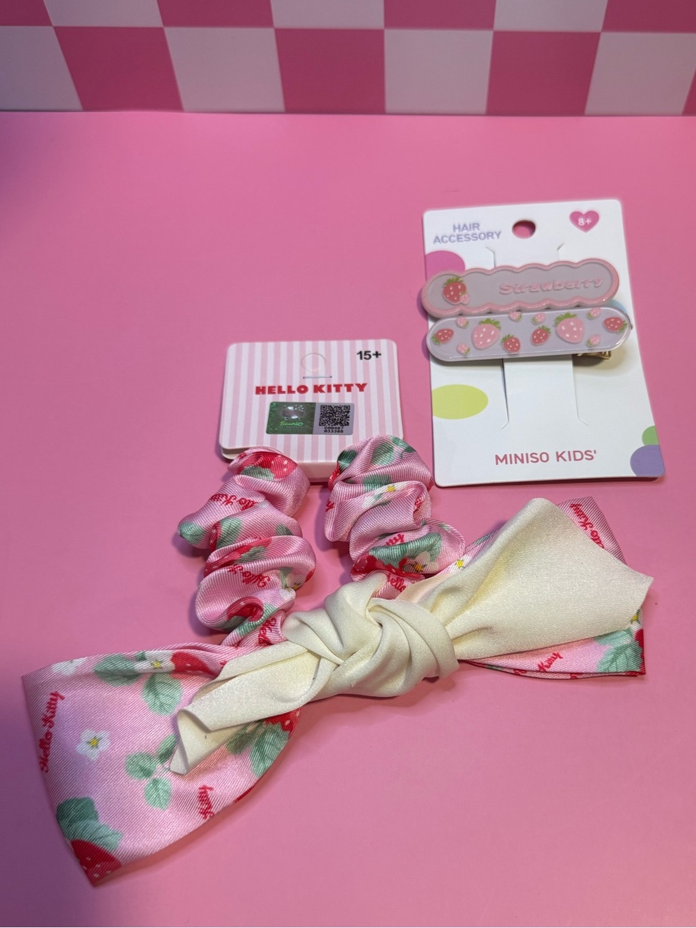 Sanrio Hello Kitty Strawberry Hair Accessories bundle